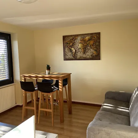 Hotel apartamentowy Des Portes Du Velay 4*