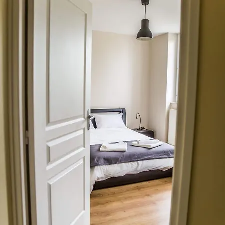 Hotel apartamentowy Des Portes Du Velay Saint-Didier-en-Velay